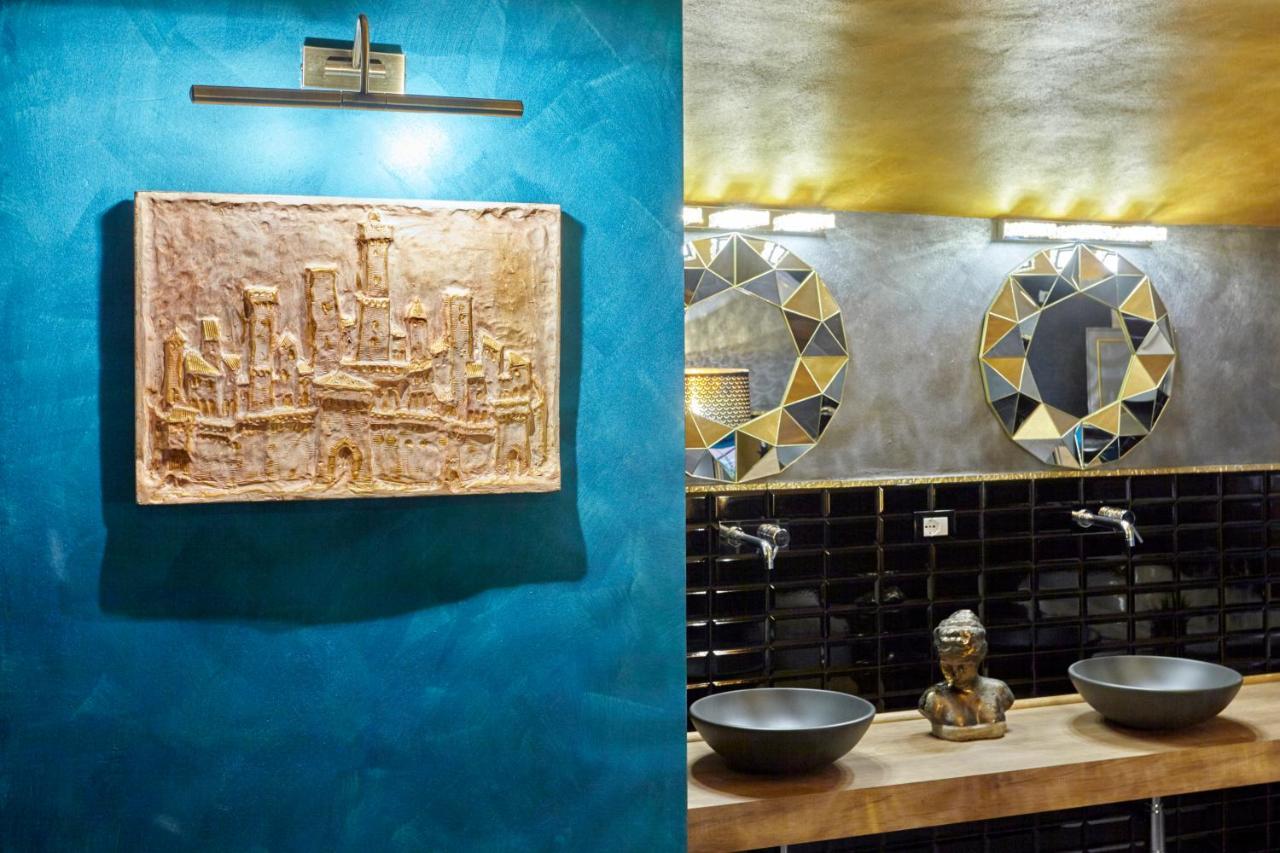 Palazzo Di Alcina - Residenza D'Epoca - Luxury- Bed & Breakfast Bolonya Dış mekan fotoğraf