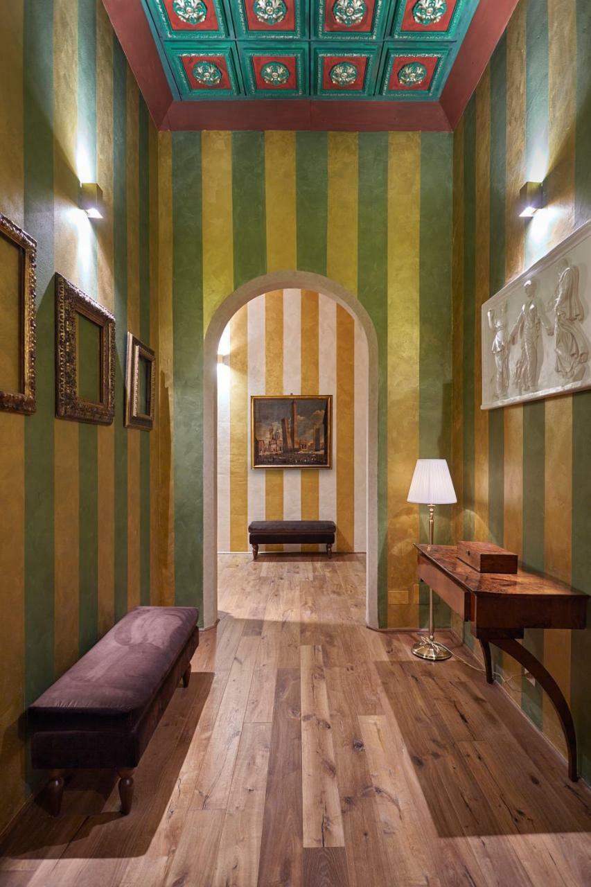 Palazzo Di Alcina - Residenza D'Epoca - Luxury- Bed & Breakfast Bolonya Dış mekan fotoğraf