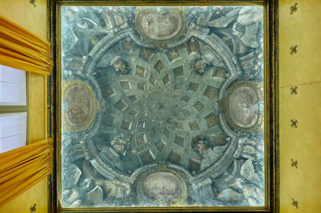 Palazzo Di Alcina - Residenza D'Epoca - Luxury- Bed & Breakfast Bolonya Dış mekan fotoğraf