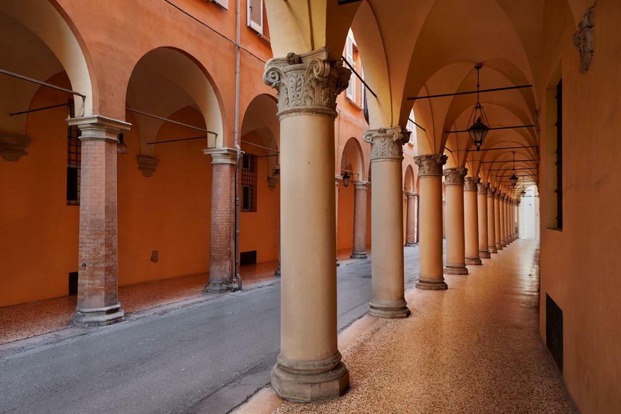 Palazzo Di Alcina - Residenza D'Epoca - Luxury- Bed & Breakfast Bolonya Dış mekan fotoğraf