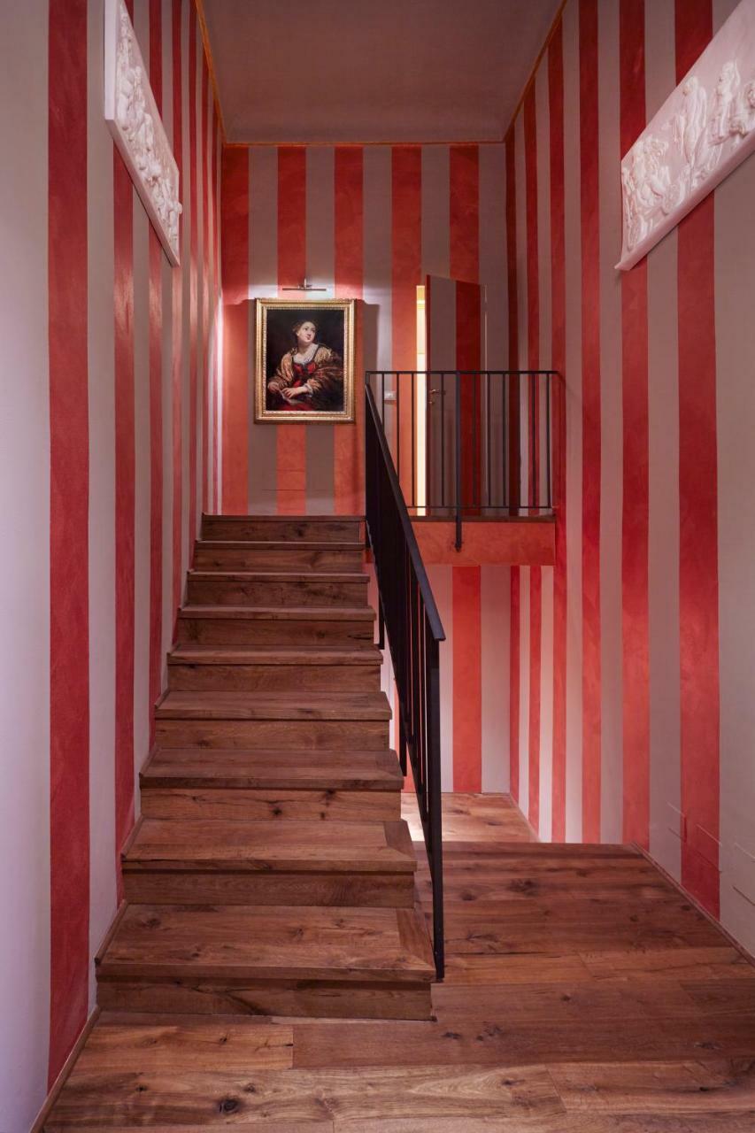 Palazzo Di Alcina - Residenza D'Epoca - Luxury- Bed & Breakfast Bolonya Dış mekan fotoğraf