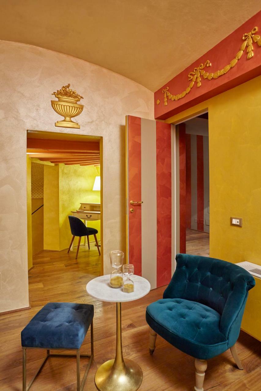 Palazzo Di Alcina - Residenza D'Epoca - Luxury- Bed & Breakfast Bolonya Dış mekan fotoğraf