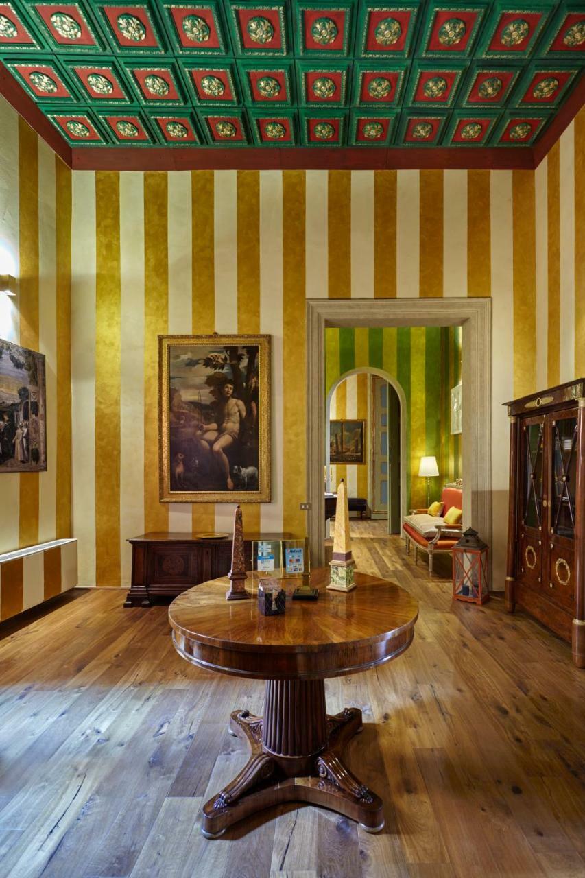Palazzo Di Alcina - Residenza D'Epoca - Luxury- Bed & Breakfast Bolonya Dış mekan fotoğraf
